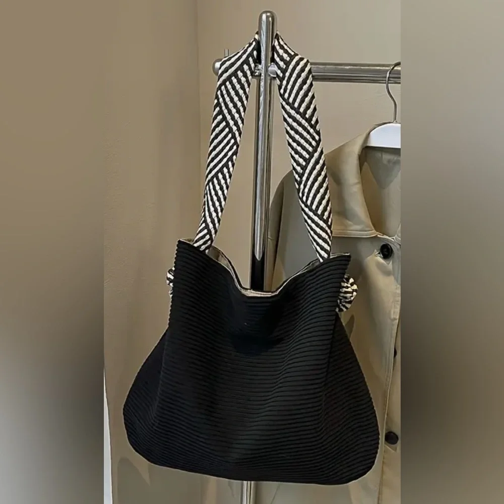 Black and White Striped Shoulder Bag with Textured Fabric NEW